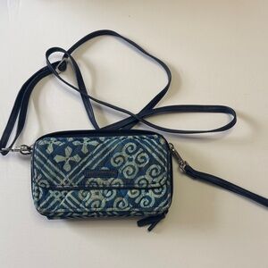 Vera Bradley Blue Patterned Quilted Crossbody